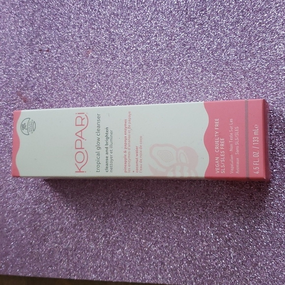 Brand New Kopari tropical glow cleanser - Picture 1 of 1